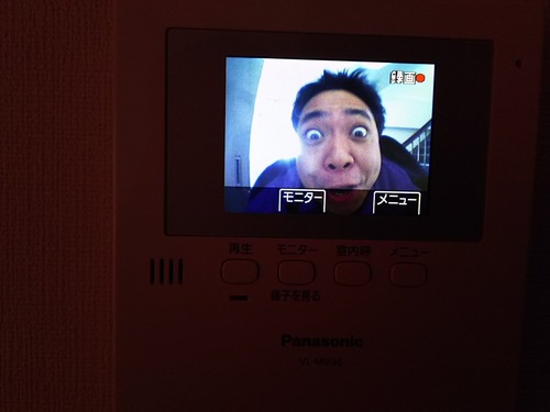 C1TniOiUAAAXx3E