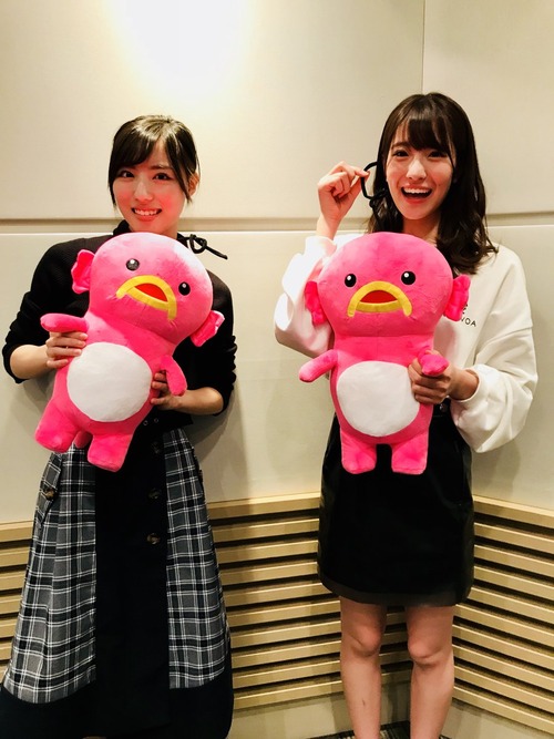 D3CpSOLUkAEiGsG