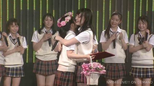 D-TOHabU4AAwTHd
