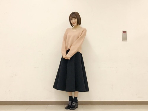 C5lrCIbU8AE6nYM