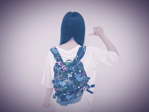 Dgc4uQXUwAAl-aV