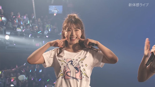 EOnJ2JPUEAEe1dN
