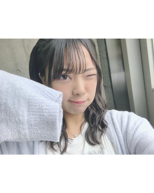 suzu48_tan_1211_56569133_857860004562532_7435216576061560424_n