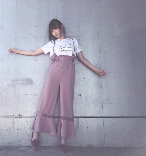 _yoshida_akari_39894790_229095381118232_7466192459547017216_n