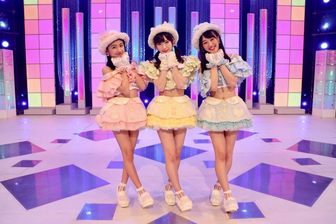 Akb48show 梅山恋和 塩月希依音 南羽諒が おnewの上履き 披露 Nmb48まとめったー
