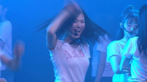 CzeD7UzUkAAy7fc