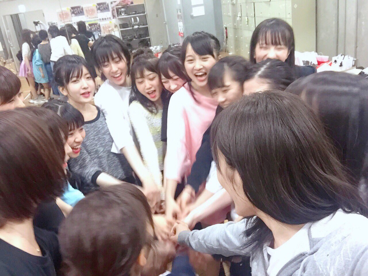 Nmb48 反省会後のチームn 円陣する前のチームb Nmb48まとめスピリッツ Nmb48 反省会後のチームn 円陣する前のチームb Nmb48まとめスピリッツ