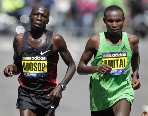 moses-mosop-geoffrey-mutai-2011-4-18-13-20-18