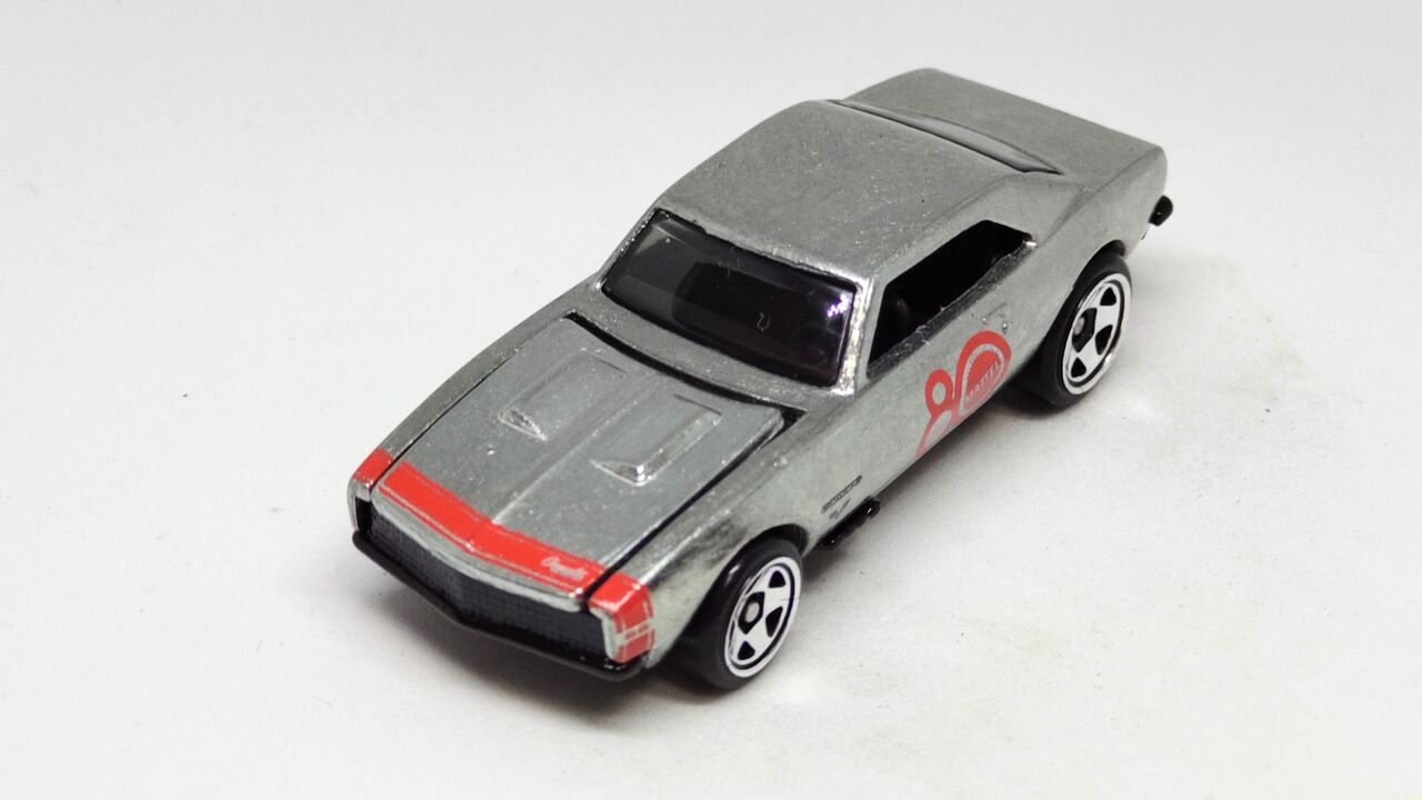 ホットウィール '67 カマロ : ミニカー収集記録
