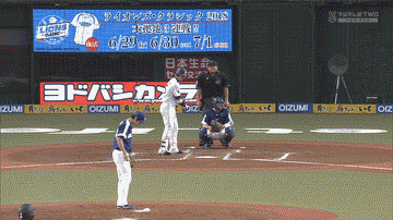 悲報 卍ポーズでお馴染みの敷田審判員 倒れる Nndm Jまとめ 悲報 卍ポーズでお馴染みの敷田審判員 倒れる Nndm Jまとめ