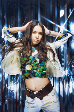 091206_Superfly_01