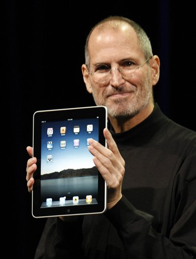 20110124_steve-jobs-iPad_01