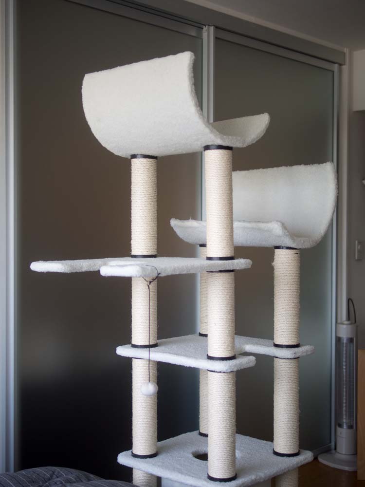 キャットタワー改造計画 ベルと高原の家 キャットタワー改造計画 ベルと高原の家