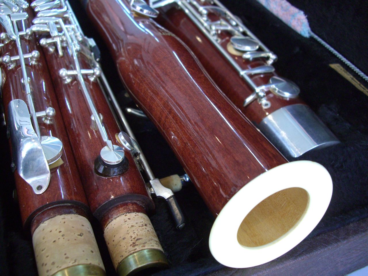 【交渉済】ファゴット（Amati JDRⅢ）、ボーカルなし 中古楽器をねらえば・・・シリーズ ファゴット編 : NOA楽器ブログ