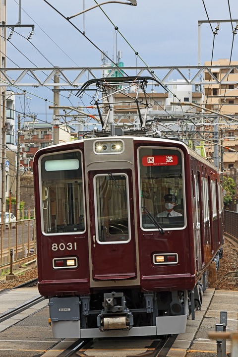 s_hankyu8000k8031F_346A1086