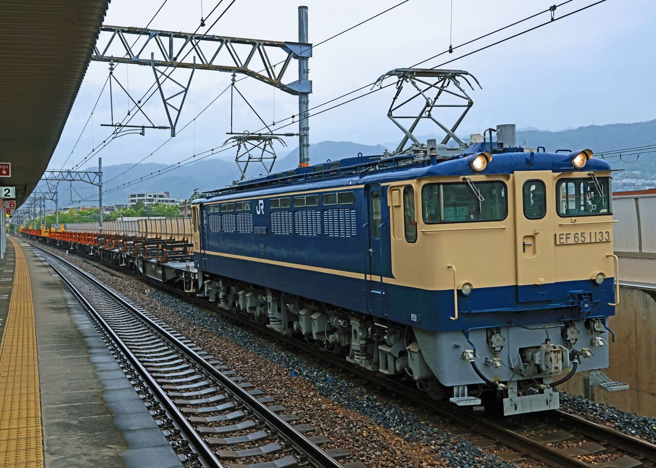 naocyan1112 EF65-1133号機 naocyan1112 EF65-1133号機 山陽本線の夏を行くEF65－1133号機