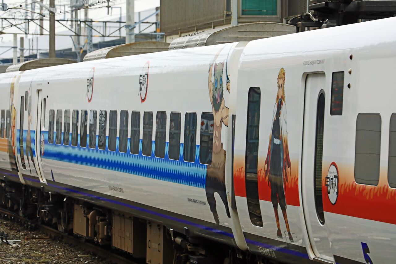 885系 「キスマイ エクスプレス 2」ラッピング SM-9編成 6両 885系