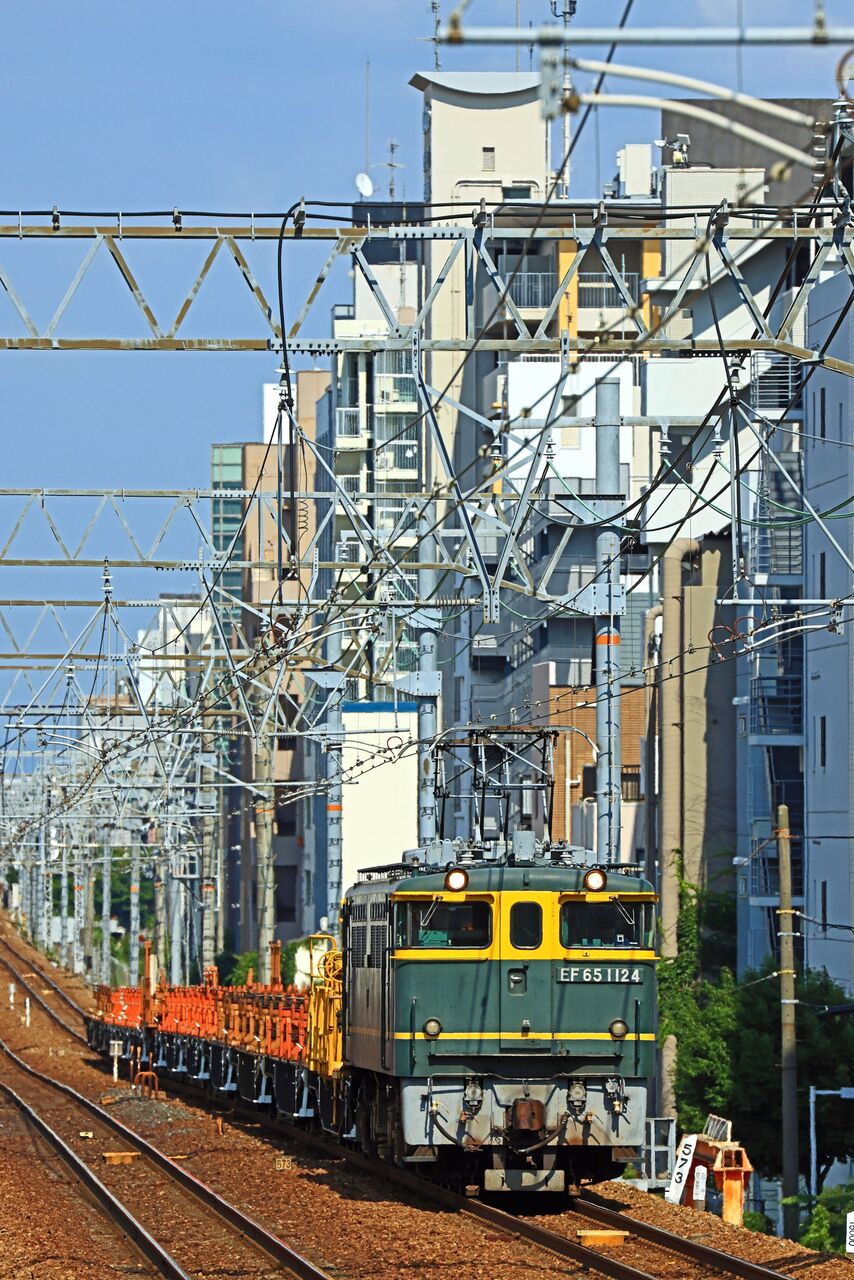 JR西日本 EF65-1124号機 トワイライト色牽引 ロンチキ JR西日本 EF65-1124号機 トワイライト色牽引 ロンチキ