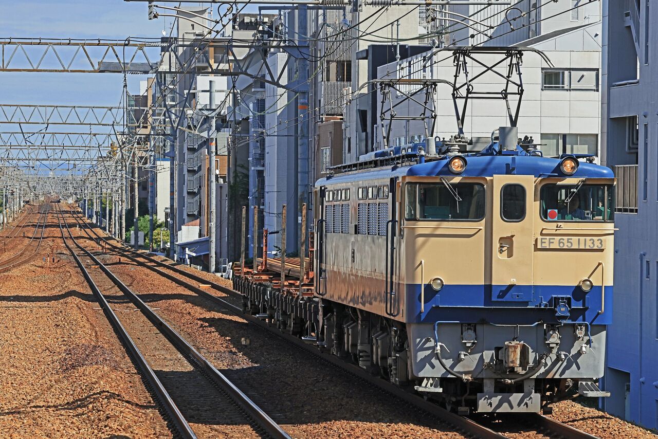 naocyan1112 EF65-1133号機 JR西日本 EF65-1133号機牽引＋チキ6000形2両