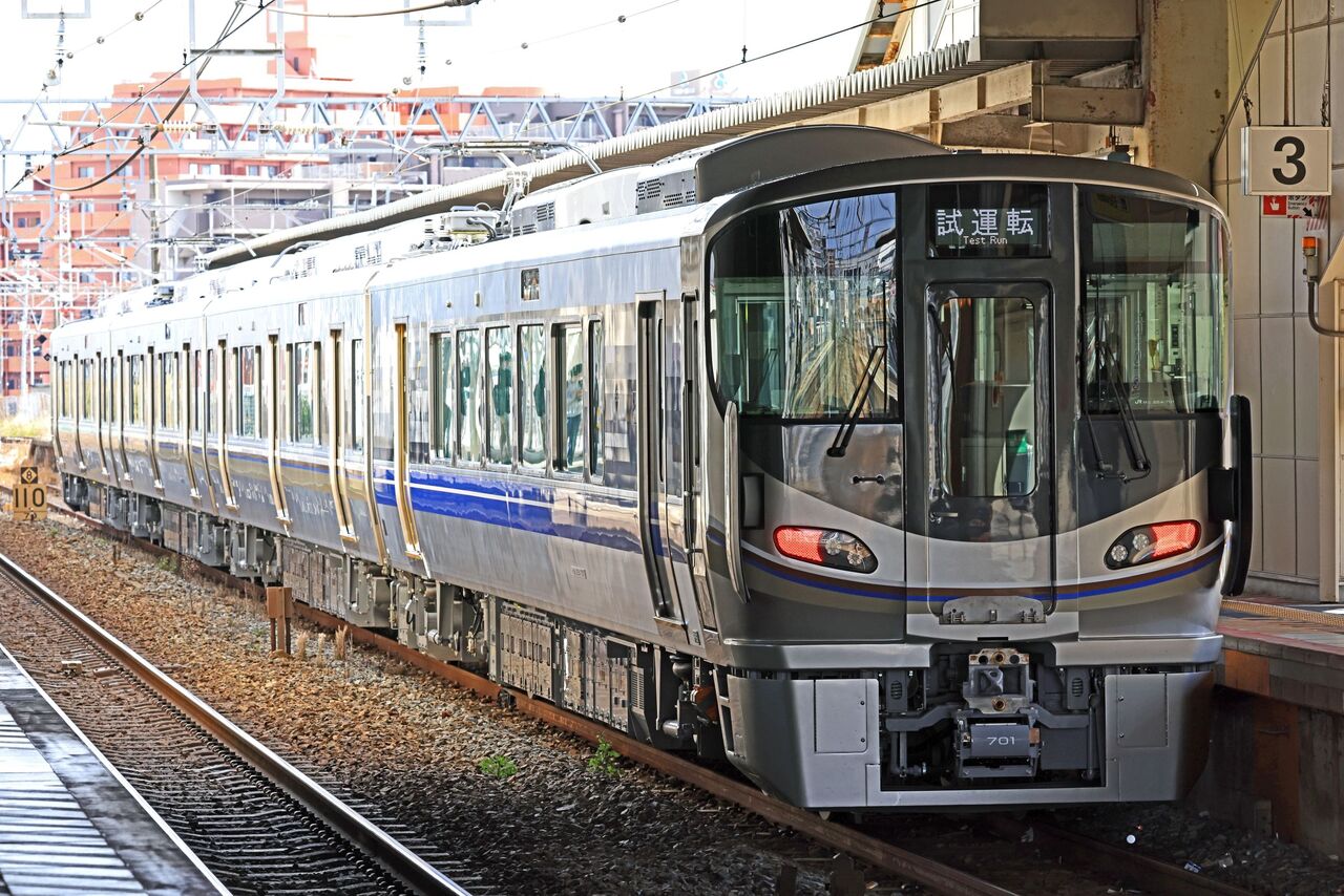 225系100　700番代aシート　KS近畿車輪試運転仕様 225系100 700番代aシート KS近畿車輪試運転仕様 - メルカリ