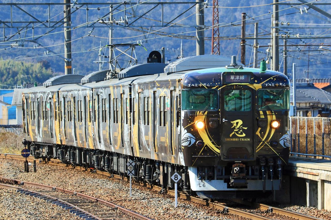 JR西日本 113系7700番台L06編成「SHINOBI JR西日本 113系7700番台L06編成「SHINOBI