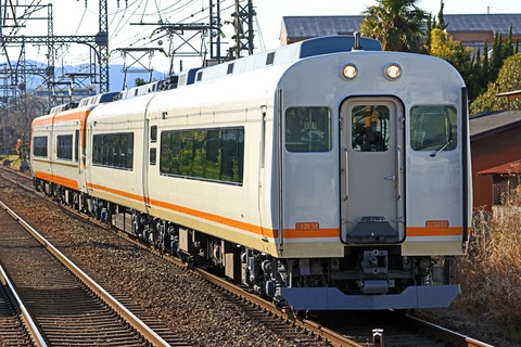 近畿日本鉄道　２１０００系「アーバンライナープラス」増結用ＵＢ０１編成＋２２０００系「ＡＣＥ」ＡＳ２３編成「試運転」