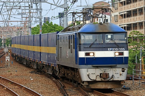 ＪＲ貨物　ＥＦ２１０-１０５号機