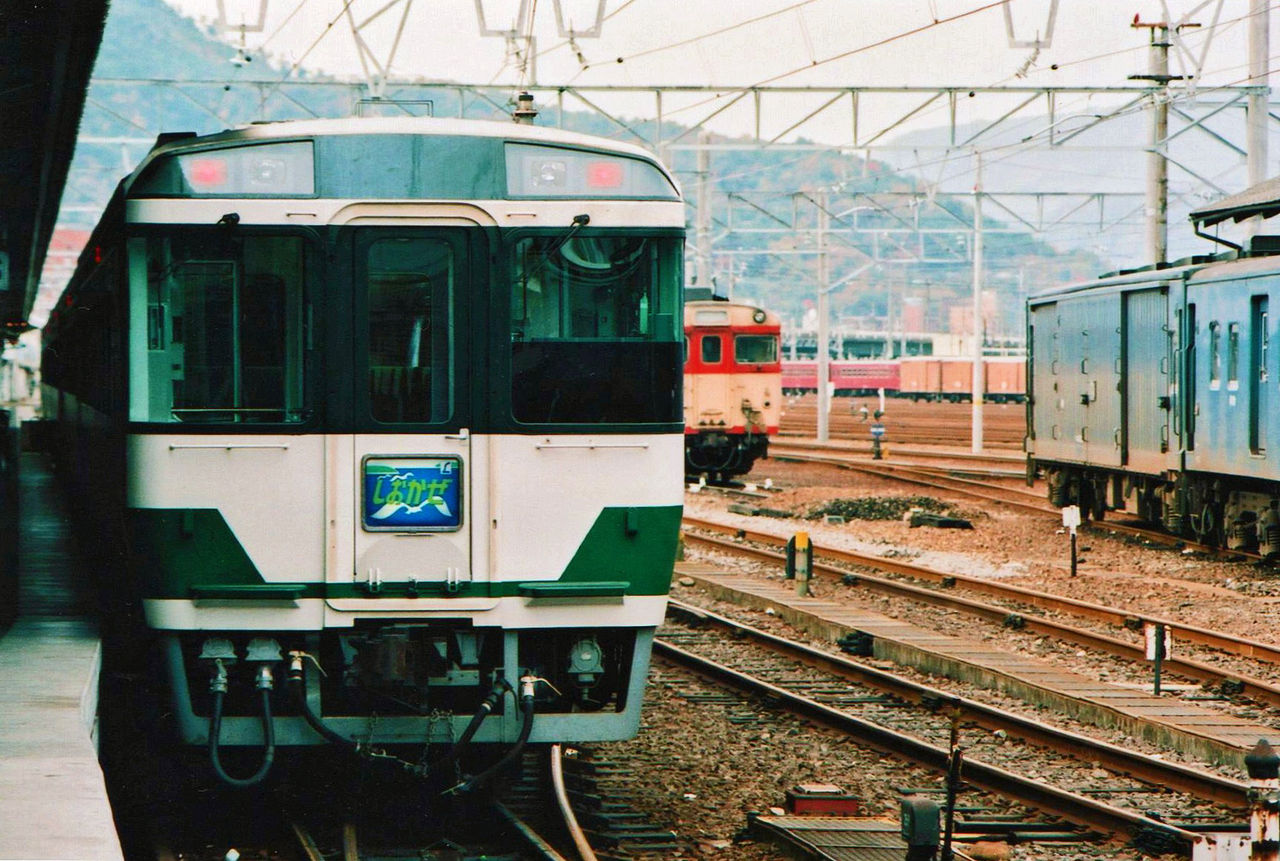 日本国有鉄道 キハ185系 L特急「しおかぜ」 : 鐵道写真公開 日本国有鉄道 キハ185系 L特急「しおかぜ」 : 鐵道写真公開
