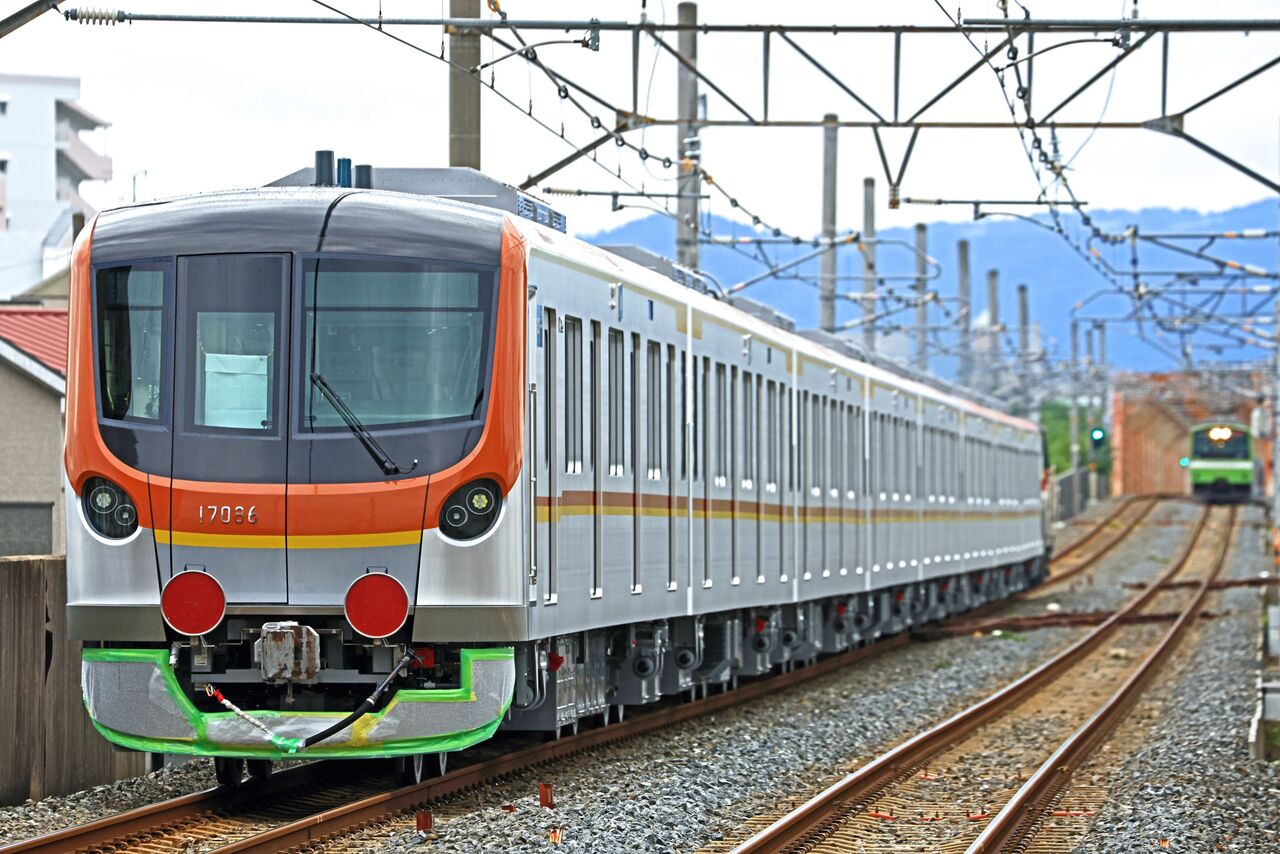 処分特価!!181?系&72系&DE10&コンテナ大量&103系10両セット! 東京メトロ 17000系 甲種輸送 JR貨物 DE10-1561