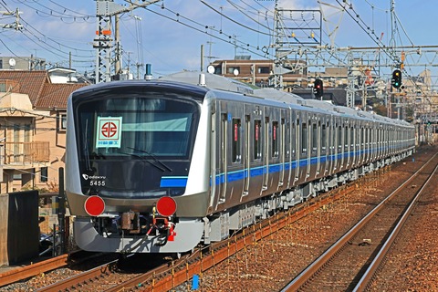 小田急電鉄　新５０００形５０５５Ｆ　甲種輸送　ＪＲ貨物　ＤＥ１０-１７４３号機　ＪＲ貨物更新色　牽引