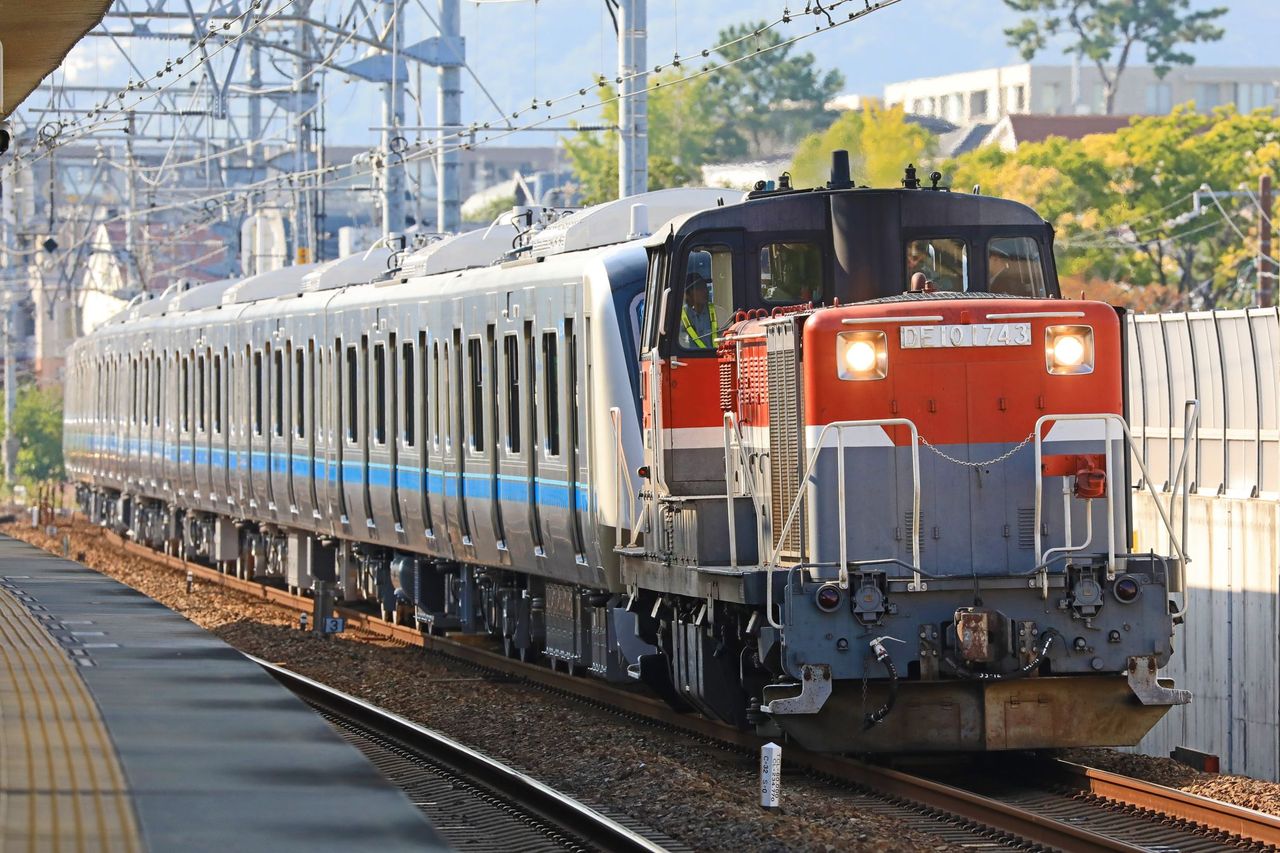 小田急電鉄 新5000形5051F 甲種輸送 JR貨物 DE10