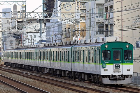 s_keihan5000k5551F_4W5A4216