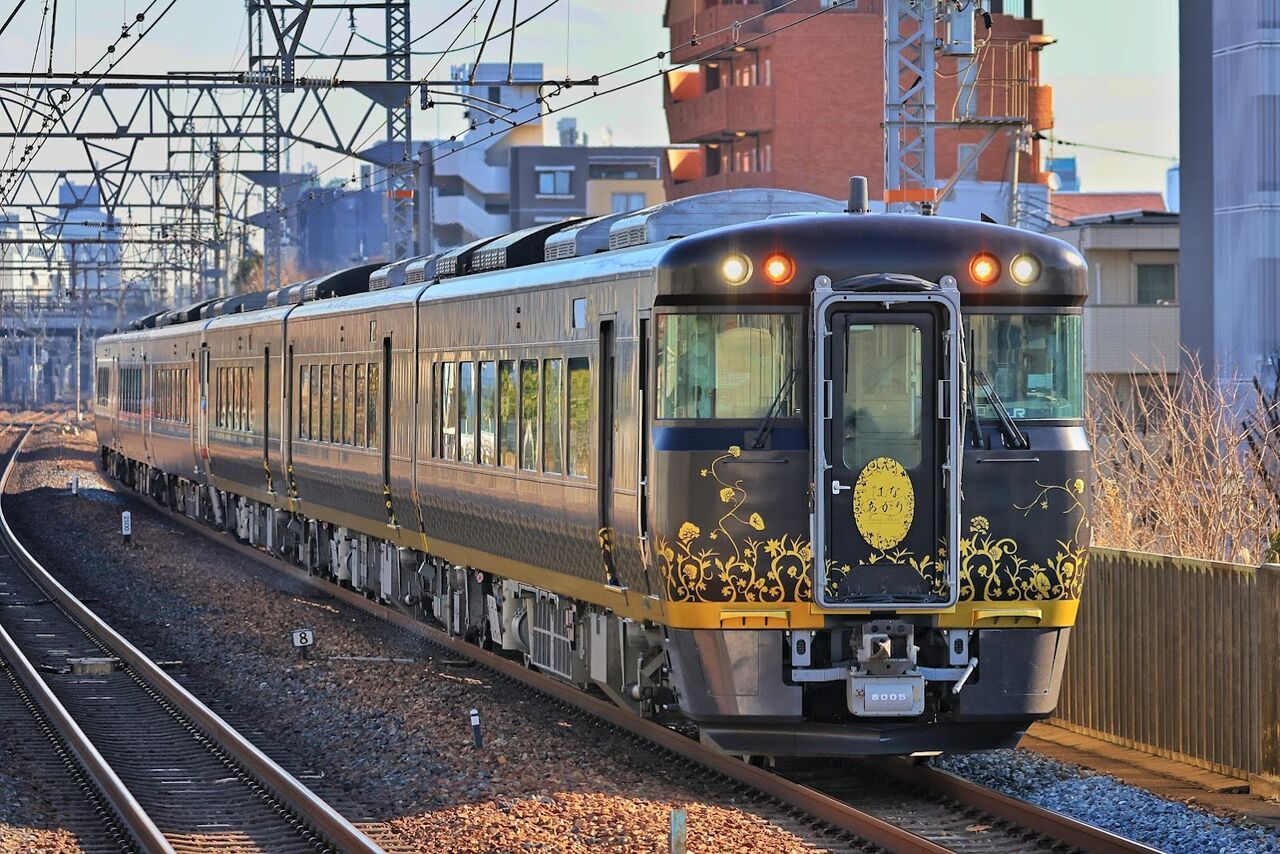 JR西日本 キハ189系7000番台「はなあかり」＋キハ189系