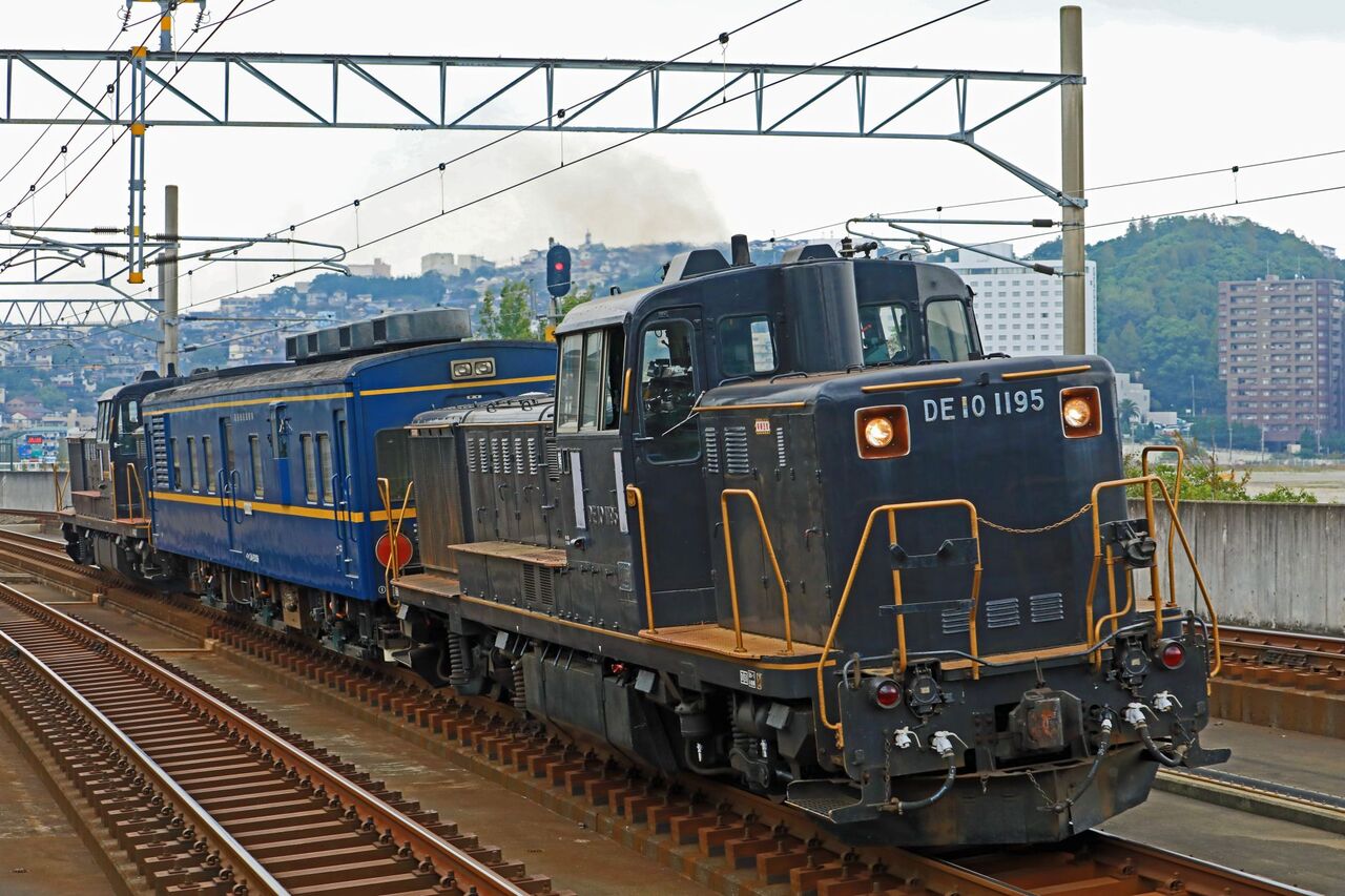 DE10 1195 ＋マヤ34-2009 セット DE10 1195 ＋マヤ34-2009 セット マヤ34 2009が日豊本線を検測
