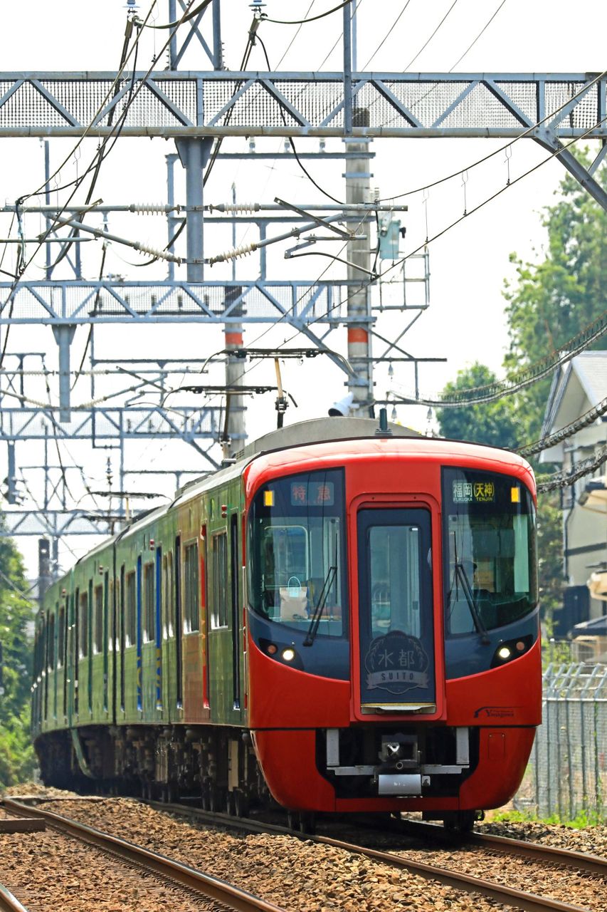 西日本鉄道　３０００形３０１７Ｆ＋３０１８Ｆ柳川観光列車「水都」編成