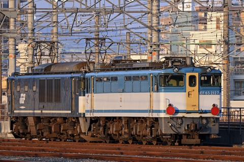 ＪＲ貨物　ＥＦ６４-１０４６号機広島更新色牽引　ＥＦ６５-２１２７号機広島更新色　無動力回送