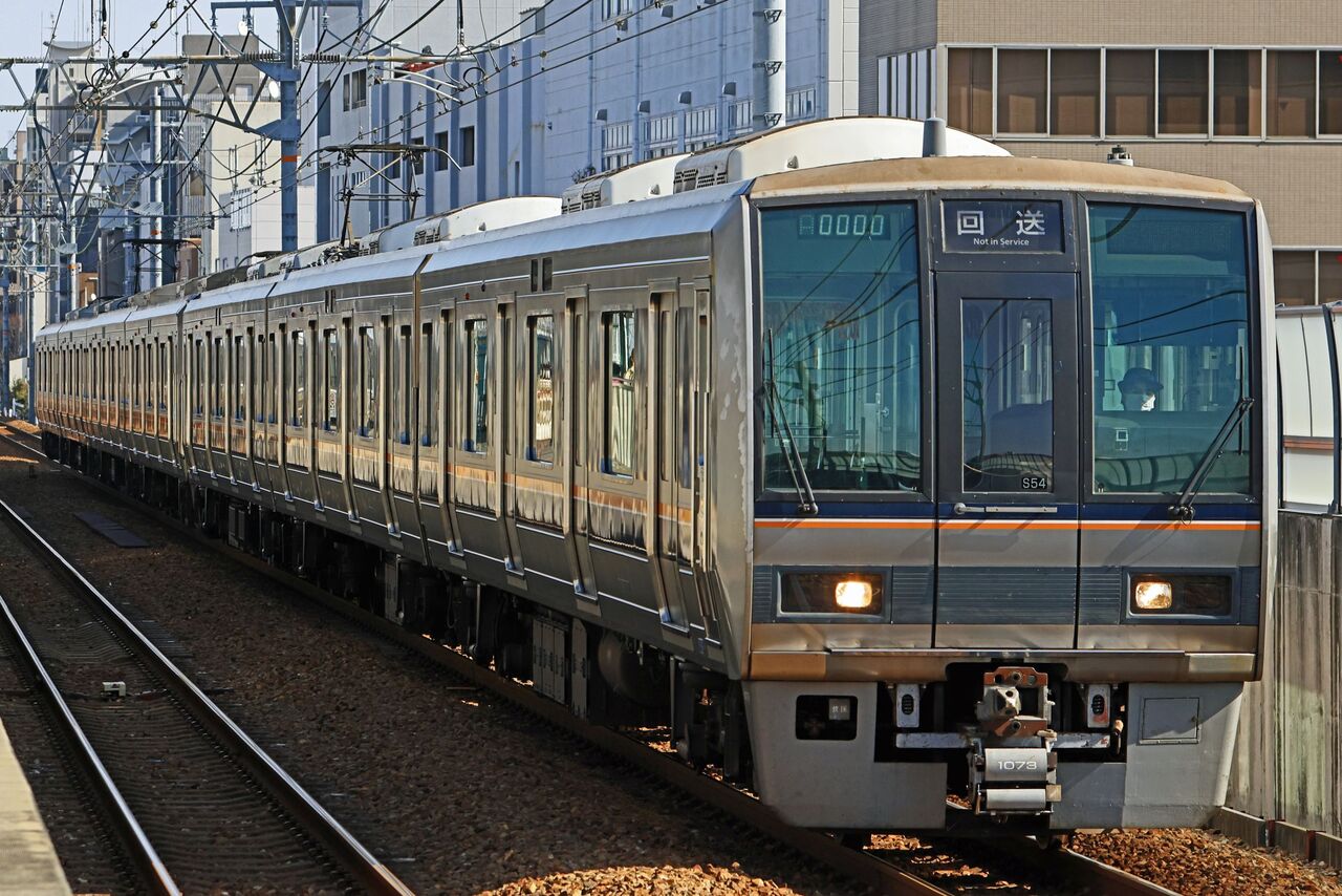 JR西日本 207系1000番台S54編成＋Z1編成（体質改善車
