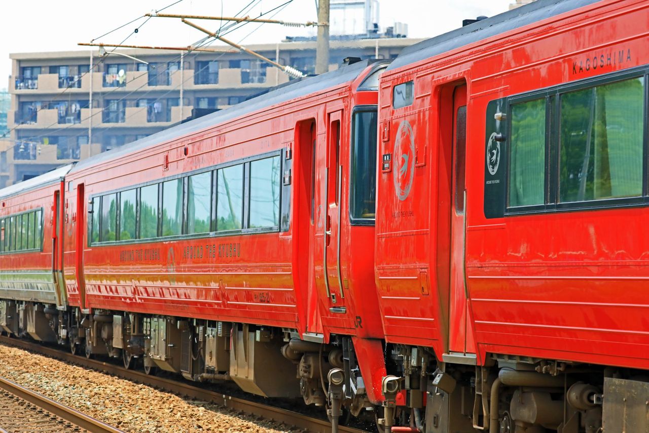JR九州 キハ185系 特急「ゆふ」5両編成 : 鐵道写真公開所 参号機
