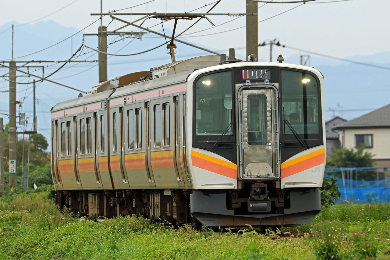 JR東日本 E129系100番台A1編成 : 鐵道写真公開所 参号機