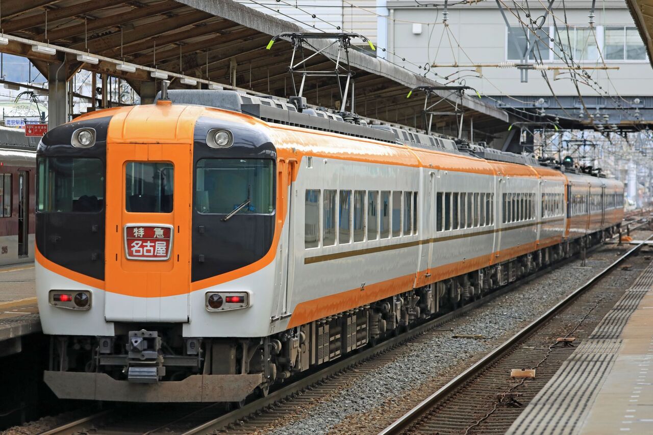 近畿日本鉄道 12200系「スナックカー」12244F