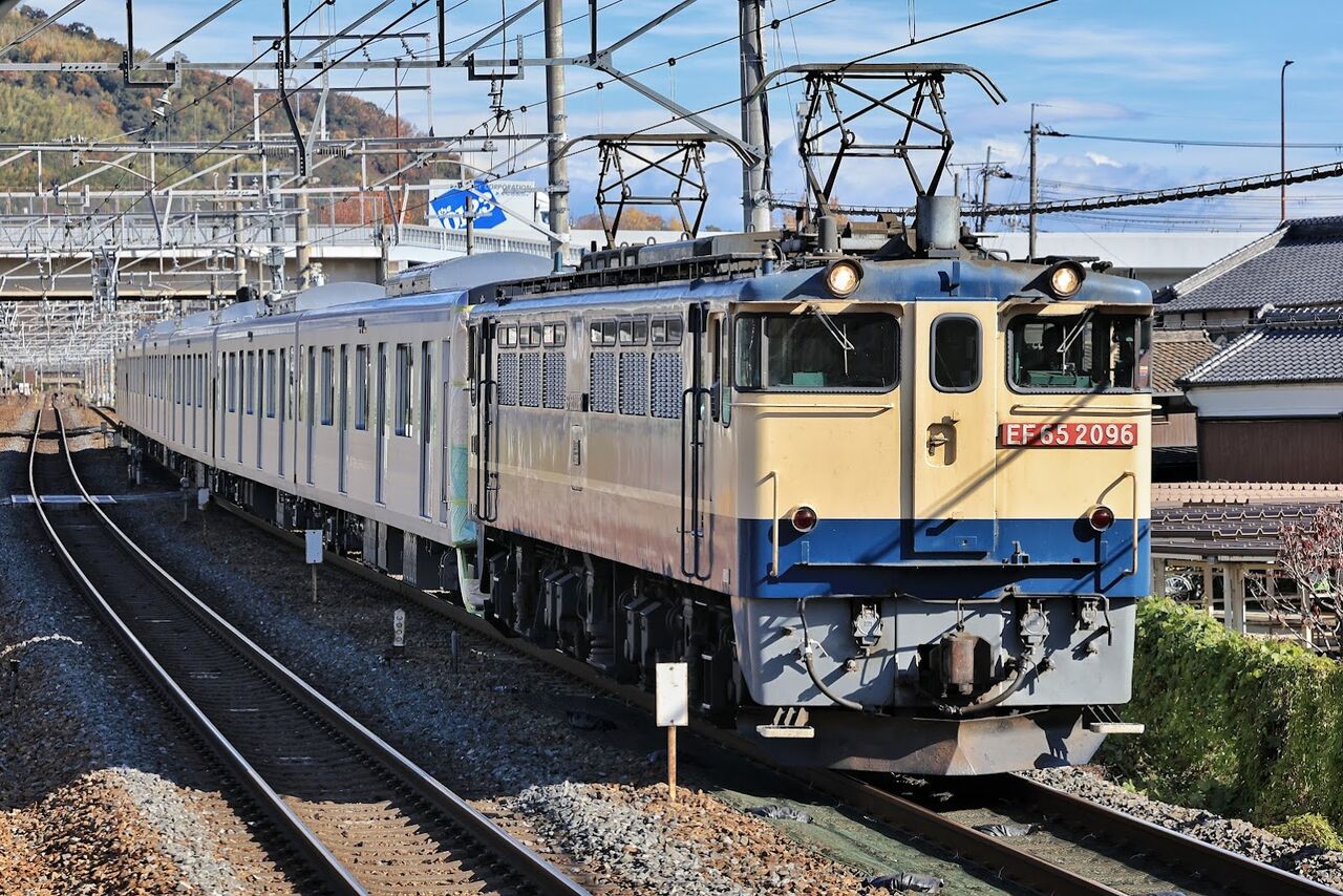 72463セール現品限　外国切手　セルビア発行鉄道2種揃 72463セール現品限 外国切手 セルビア発行鉄道2種揃 72463セール