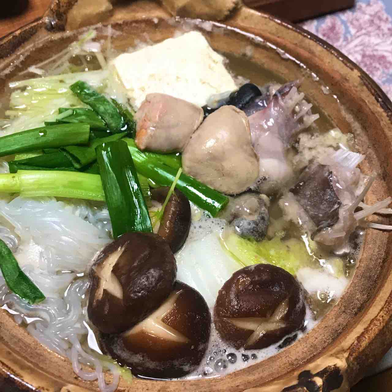 初鍋 はプリッなアンコウ鍋 薄味仕立て 塩田ノア ノア流 パリ生活東京ライフ