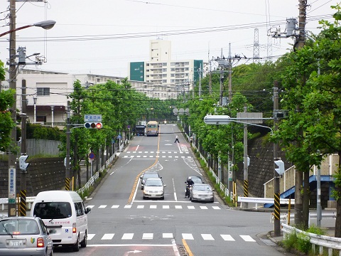 野庭高校への路 野庭高校のあった場所