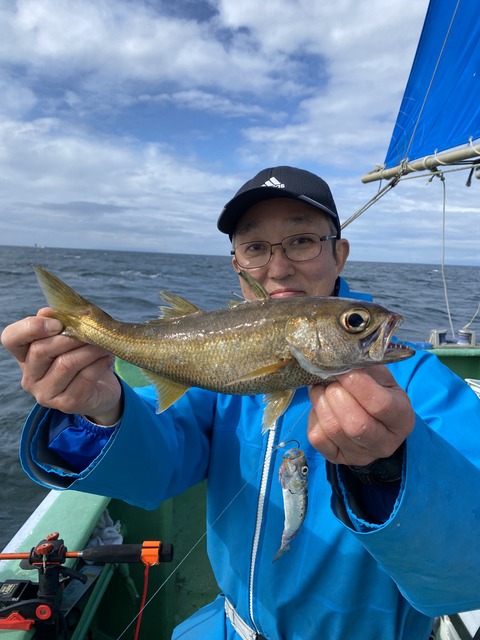 94EFC0F8-CDDE-413C-B8D1-86BAB417BE8D