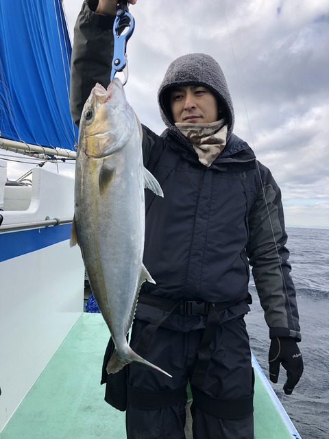 C63596FB-BC9E-4596-9DE1-236AAF852245