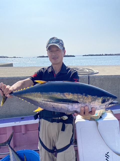 48DCE37A-888B-4DCE-81A3-B7344B27485D