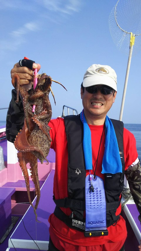 84DC5C32-C76C-4332-A9CF-77C883605075