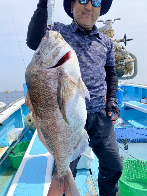 04D06220-DCBB-4173-BC99-B25C1BB9A1CB