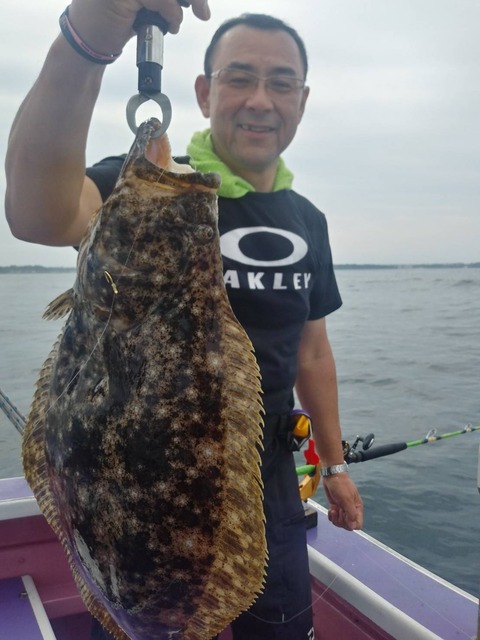 4C714CEB-1869-4BA7-83DA-A7DCB96F7E7E