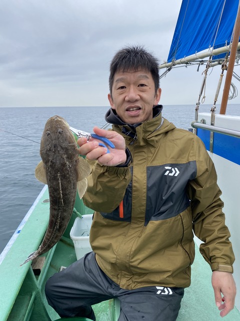 29CB37F9-EC8A-403C-A868-7D7664F7BA5C